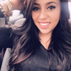 Meet your Posher, Christian